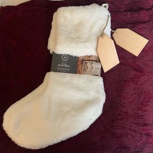 Martha Stewart Holiday Martha Stewart Set Of White Faux Fur